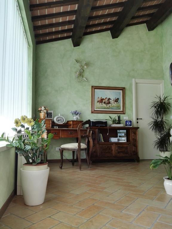 Brigida Bed & Breakfast Verucchio Bagian luar foto